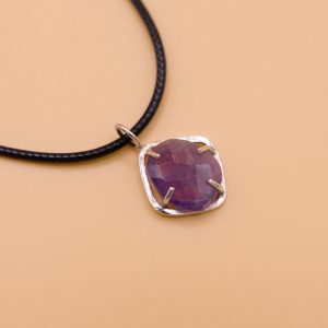 Diamond pendant with crystal of choosing set in the center