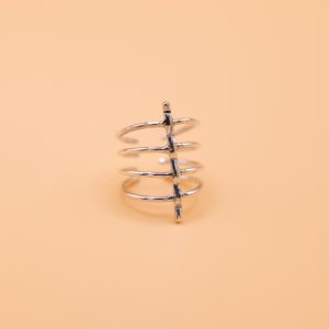 Rib cage ring