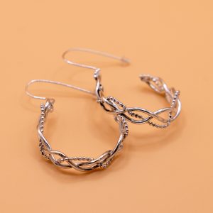 DNA-Inspired Sterling Silver Hoop Earrings – Textured Plait Design